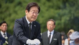 尹錫悅頒戒嚴令打政治戰爭　民主黨代表：國家要被坦克、士兵統治了。李在明臉書