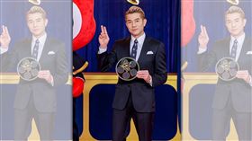 郭富城與熊黛林交往8年，期間熊黛林父親病逝，郭富城一路陪在熊黛林身邊，還以家人身分站在第一排；但兩人之後分手，如今各有家室。（翻攝郭富城微博）

