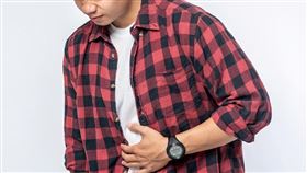 林德福醫師提醒，預防慢性胰臟炎最重要是戒酒，否則腹痛將會反覆纏身。（圖／大千綜合醫院提供）