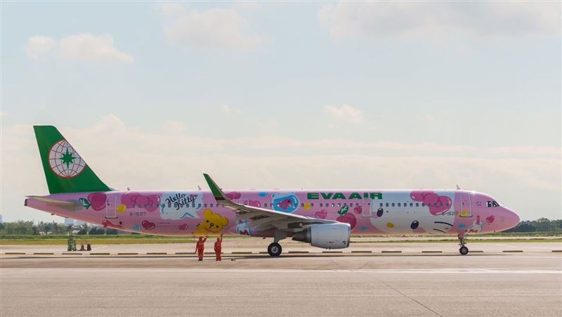 長榮航空「粉萌機」亮相！今首航仙台