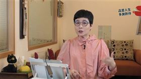 瓊瑤離世時間13：22　藏「愛情密碼」！張曼娟直播曝秘辛。張曼娟臉書