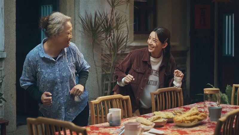 郭雪芙新加坡見「奶奶」!樂喊:達成心願