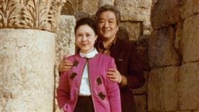 瓊瑤臉書曬出與平鑫濤合照（圖／翻攝自臉書）