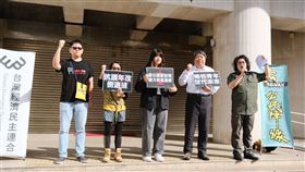台灣勞工陣線、經民聯抗議年改倒退（圖／經濟民主連合提供）