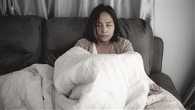 天冷睡不好、和棉被有關！冬被不是越厚越好（業配勿用）