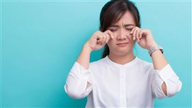 冬季乾眼症來襲？！灼熱刺痛想流淚　醫揭「一招」重拾舒適雙眸（業配勿用）