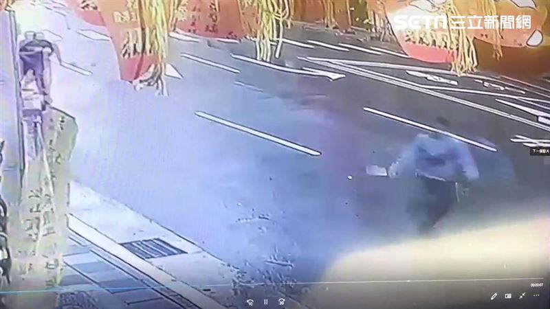 五金行兒遭怪客噴辣椒水　父幫逮人被打傷
