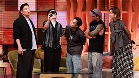 左起曾國城、春風 洋蔥 健志以及大霈一起同台。（圖／民視提供）