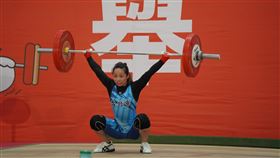 全運會舉重林呈璟摘銀剛結束杭州亞運征戰的國手林呈璟，22日在台南全運會女子舉重49公斤級以銀牌作收。中央社記者黎建忠攝  112年10月22日