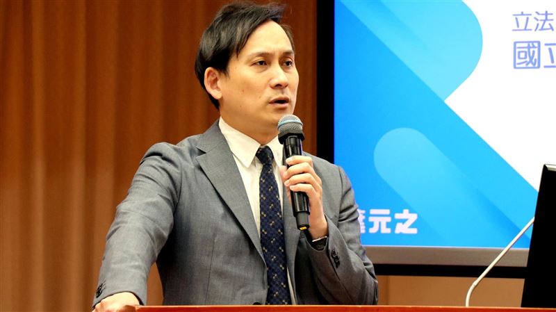 葉元之遭媒體人點名參選國民黨主席一職。（圖／翻攝自葉元之臉書）