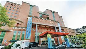 小港醫院（圖）隸屬高雄市立醫院體系，2018年起委託高醫大董事會經營，肩負南高雄急重症醫療與照顧弱勢重責。（翻攝Google Maps）