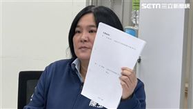 國民黨團上午召開「教教民進黨什麼才是『真性平』？！」記者會，首席副書記長王鴻薇、副書記長陳玉珍、立委徐巧芯、許宇甄、陳菁徽出席。(圖/記者陳怡潔攝影)