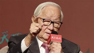 張忠謀談英特爾營運危機：不會讓他們諮詢