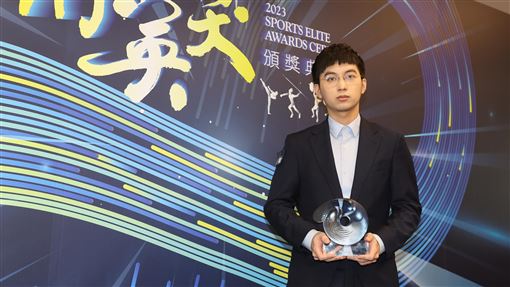 許皓鋐半目之差取勝　締造棋王賽4連霸！