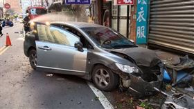 桃園,車禍,瓦斯,外洩（圖／翻攝畫面）