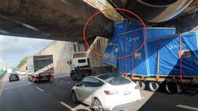 聯結車,科技,台66,Manz（圖／翻攝自記者爆料網）