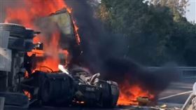 台南,國道,台84,砂石車,火燒車