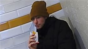 26歲AI工程師曼吉昂（Luigi Mangione），麥當勞用餐，落網（圖／美聯社／達志影像）