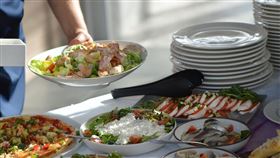 吃飯、食物、飲食。(圖/Pixabay)