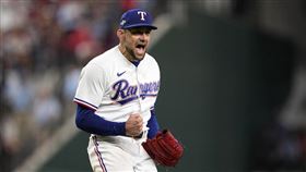 ▲遊騎兵以3年7500萬美金合約簽回伊歐瓦迪（Nathan Eovaldi）。（圖／美聯社／達志影像）