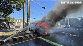 台南,柳營區,車禍,分隔島,火燒車