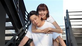 Junior與林萱瑜。（圖／翻攝自臉書）