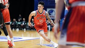 桃園領航猿一哥盧峻翔東超澳門經典賽轟下17分。（圖／EASL提供）