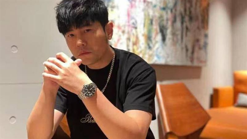 周杰倫愛車被偷　「23年後現況揭曉」哭了