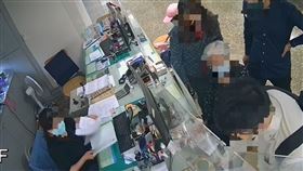 台版地面師，詐騙退休獨居女醫師，4700萬現金，地政事務所質借2600萬，共7300萬積蓄，7房產都抵押(圖／翻攝畫面)