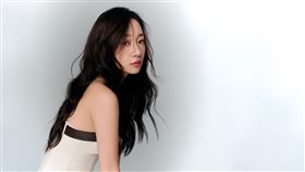 「鄉民老婆」Julia吳卓源神隱8個月重新再出發。（圖／華風數位提供）