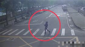 警方已鎖定陳姓慣竊。（圖／翻攝畫面）