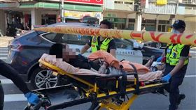 台中，22歲林姓男子，無照酒駕，釀1死3傷，呼呼大睡 ，去年飆車翹孤輪被逮(圖／翻攝畫面)