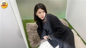 ▲雷婕熙拍《優雅的相遇》飾演婚姻失意回老家的女子。