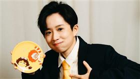 HOOK對待公司員工相當大方。（圖／翻攝自HOOK IG）