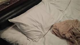 ▲睡眠不足會影響身體健康，國外推出虛擬角色模擬25年後的情況。（示意圖／ 翻攝自photoAC）