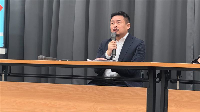 北分署除飄金紙味…記者問1句麥克風爆音