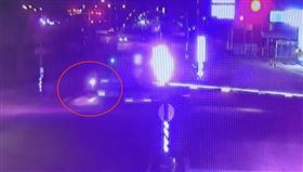 苗栗曳引車撞機車　姑侄3貼2死1傷(圖/翻攝畫面)