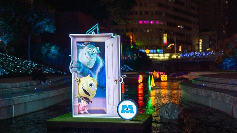台中耶誕最毛最怪　怪獸電力幸福發電