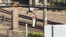 阿里山闖軌彰化翻版！婦帶兒闖軌自拍遭轟（圖／翻攝半線鐵道文史工作室）