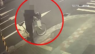 女弄丟20萬限定名牌包　被7旬翁路過撿走