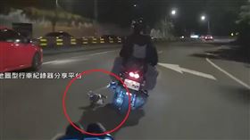 A騎士掉狗嚇1800