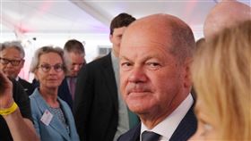 德國總理蕭茲出席台積電動土典禮台積電20日在德國德勒斯登為設廠舉辦動土典禮，德國總理蕭茲（Olaf Scholz）（右2）出席，並致詞感謝台積電選擇德國。中央社記者顏若瑾德勒斯登攝  113年8月28日