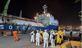 印尼石油船洩漏有毒物體，士林地檢署緩起訴處分。（圖／翻攝畫面）