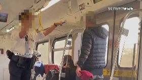 A台鐵門夾人2300