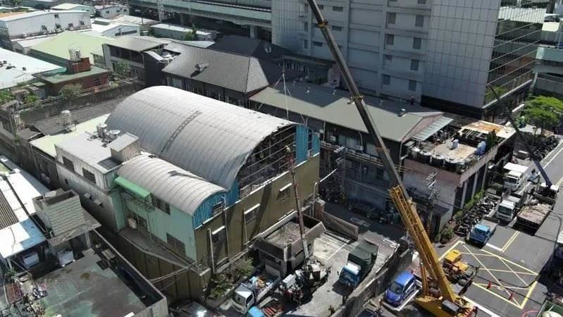 三重違建頂加隔14間收租　新北強拆罰93萬