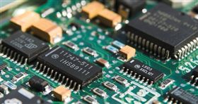 台廠需求上升中？　拜登擬對中國成熟製程晶片啟動301調查
