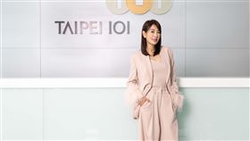 賈永婕擔任頒獎人。（圖／三立提供）