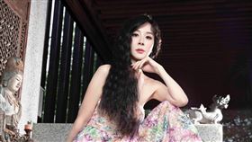 蕭薔年曆。（圖／珍世美學慈善基金會提供）