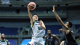 ▲2024-25賽季TPBL，高雄全家海神後衛陳懷安先發繳出雙十表現。（圖／TPBL提供）
