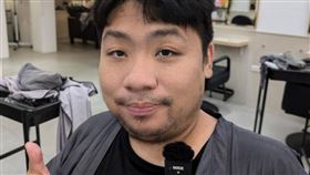 統神曬出最新照片，減重有成、神態相當清爽。（圖／翻攝自Facebook／亞洲統神-張嘉航）